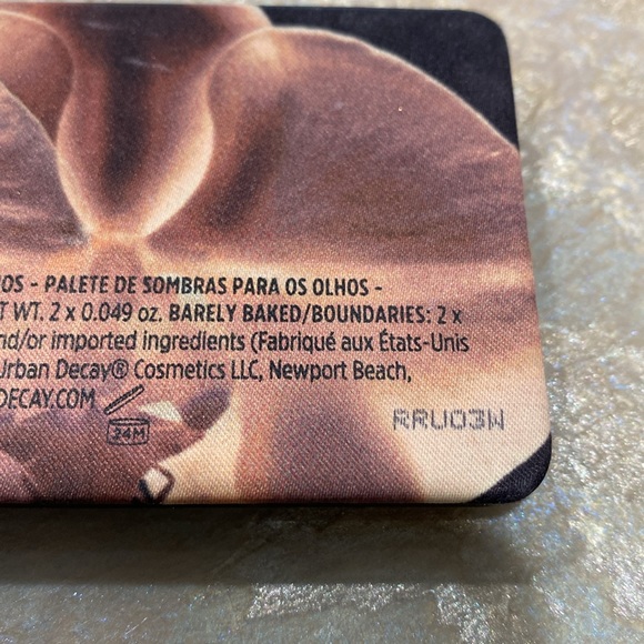 Urban Decay Naked Reloaded Eyeshadow Palette (Preowned) - Picture 13 of 15